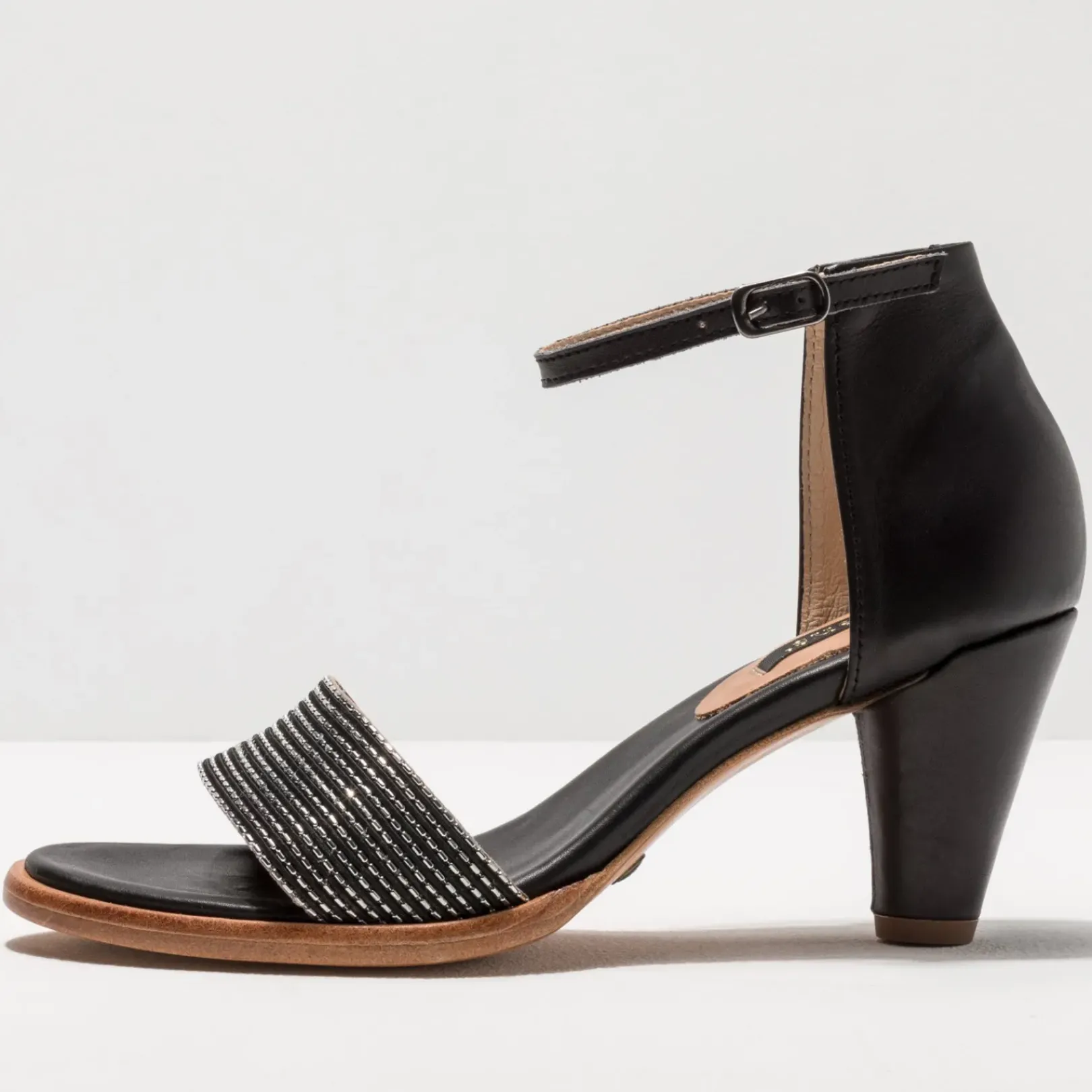 Femme Neosens 3046 Montua