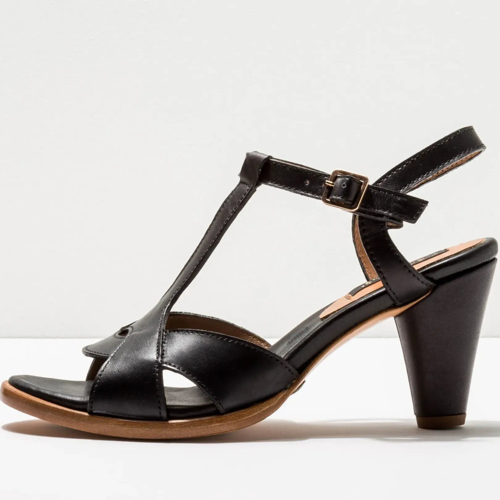 Femme Neosens S968 Montua