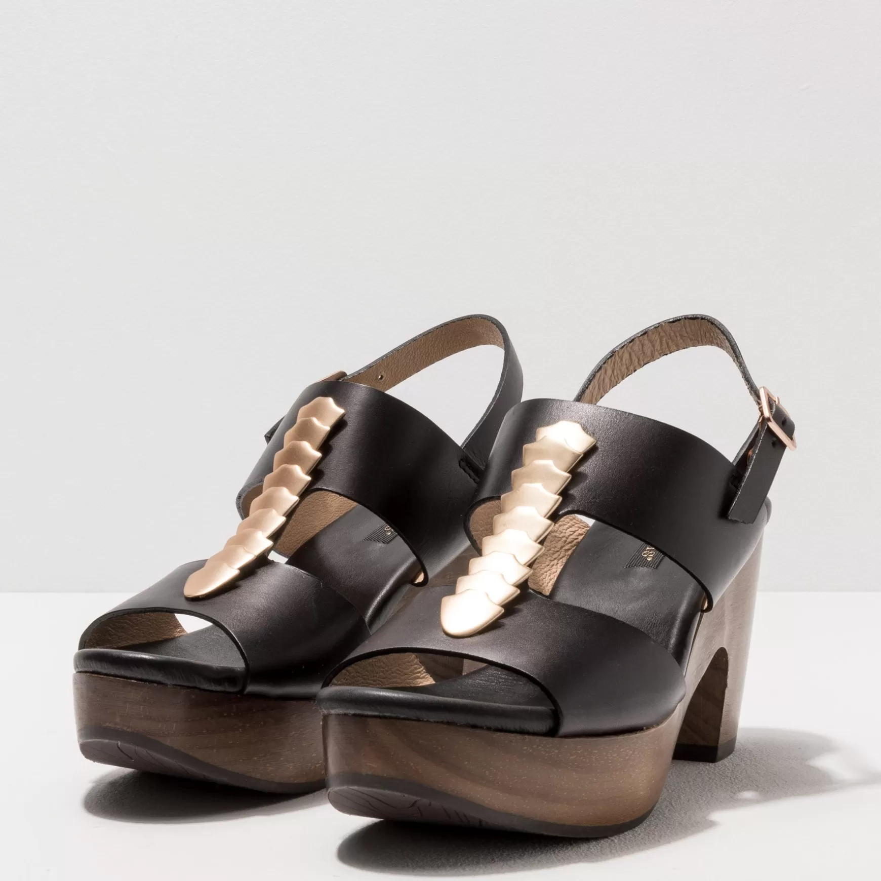 3270A St.Laurent Sandal<Neosens Store